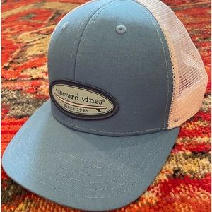 Brand new Vineyard Vines Trucker Hat